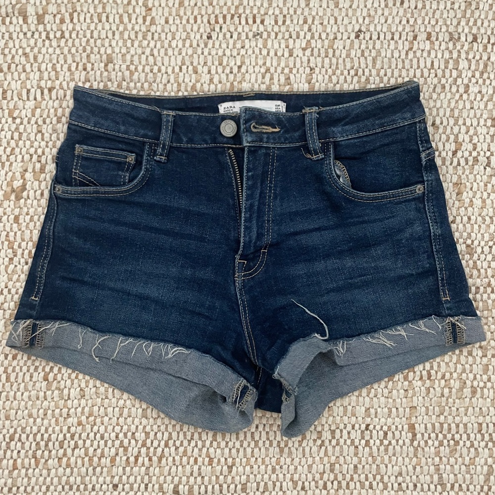 Zara denim shorts size 2